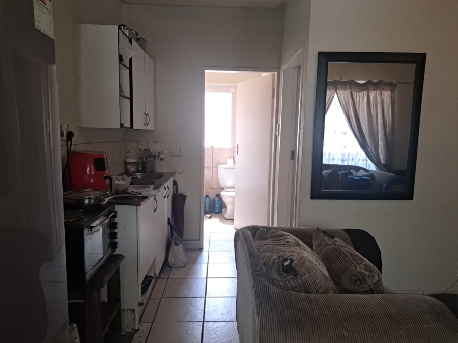 1 Bedroom Property for Sale in Rustenburg Central North West